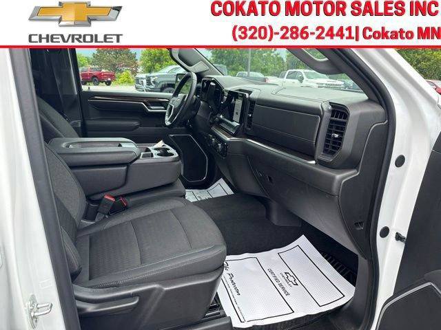 Used 2026 Chevrolet Silverado 1500 LT AWD/4WD image 14