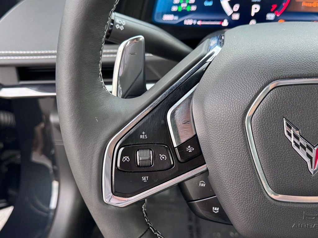 Used 2024 Chevrolet Corvette Stingray Preferred Cpe w/ Stealth Interior Trim Package image 13