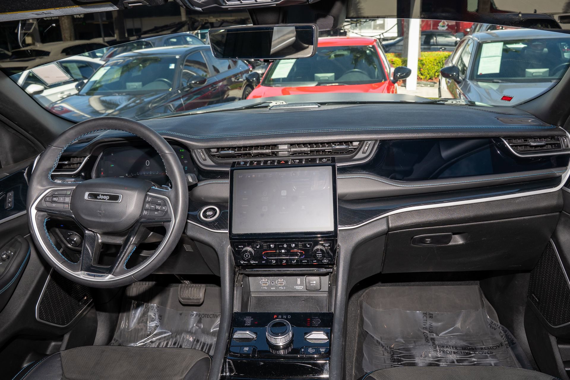 Used 2023 Jeep Grand Cherokee Trailhawk w/ Luxury Tech Group III image 21