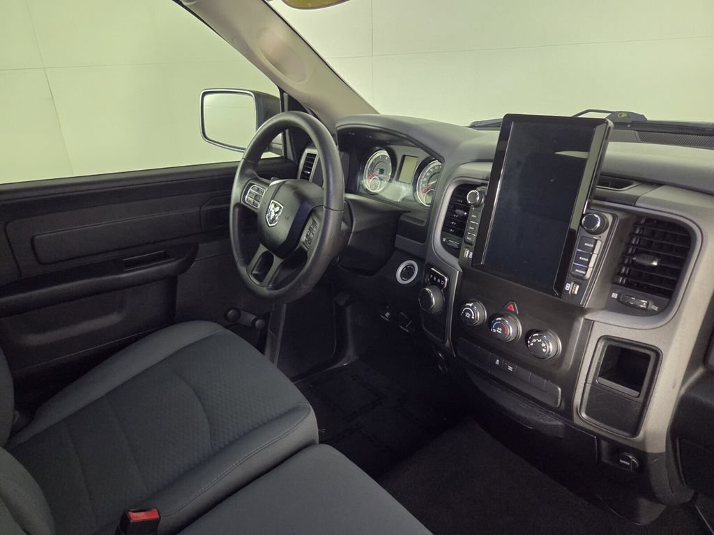Used 2017 RAM 1500 Tradesman w/ Popular Equipment Group RWD image 33