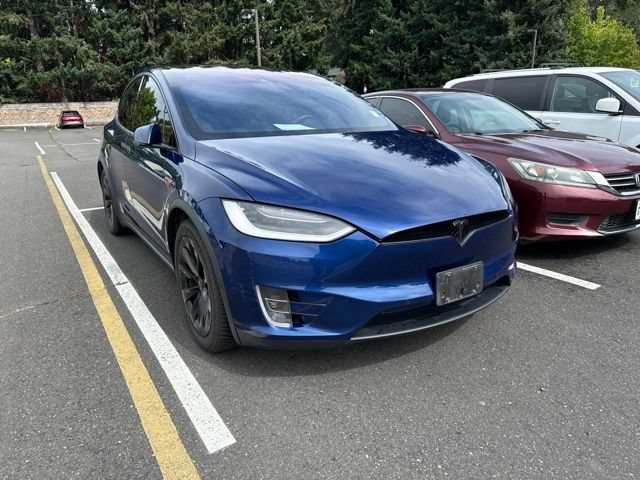 Used 2016 Tesla Model X 90D AWD/4WD image 2