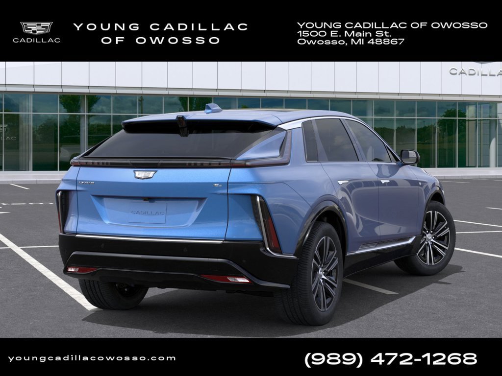 New 2027 Cadillac Lyriq Luxury w/ LPO, Floor Liner Package AWD/4WD image 5