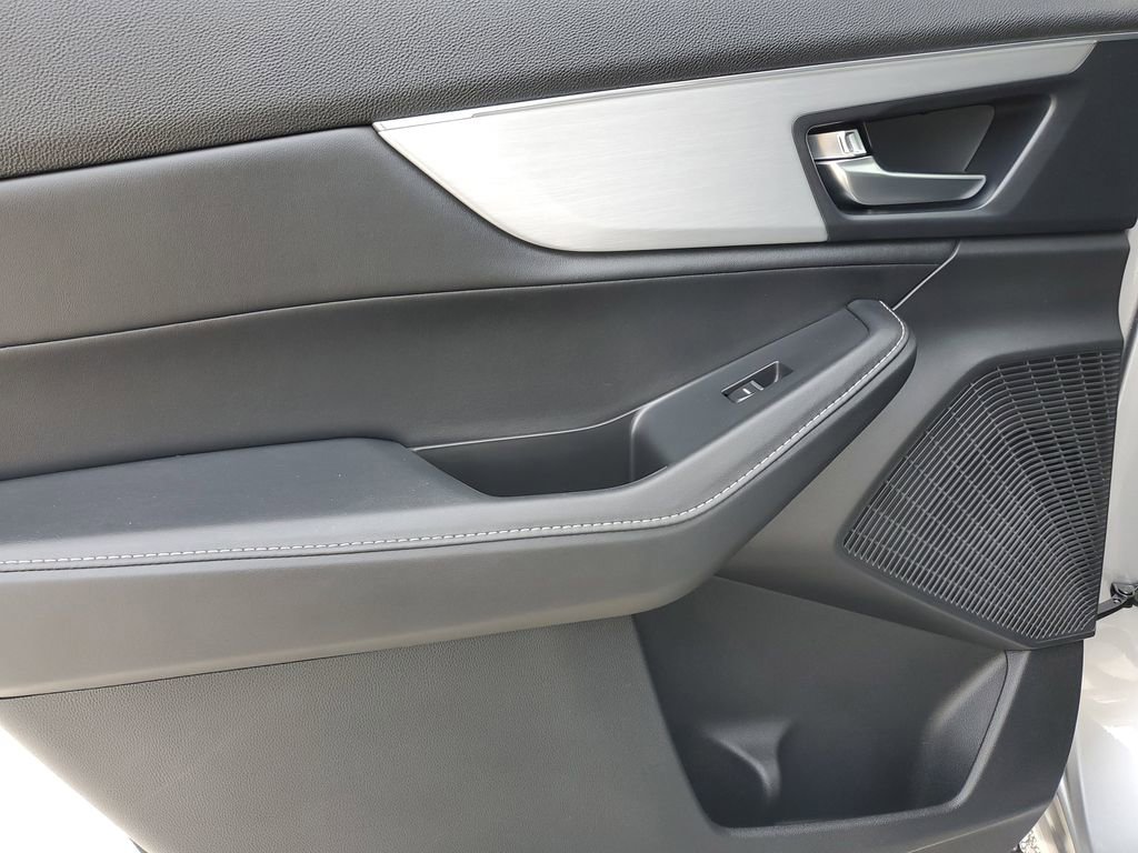 Certified 2023 Acura MDX FWD w/ Technology Package image 16