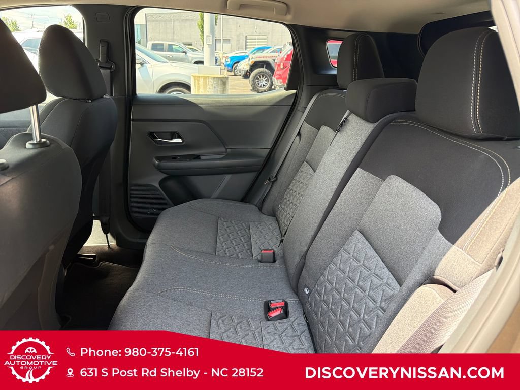 Certified 2026 Nissan Kicks SV w/ Charging Package FWD image 29