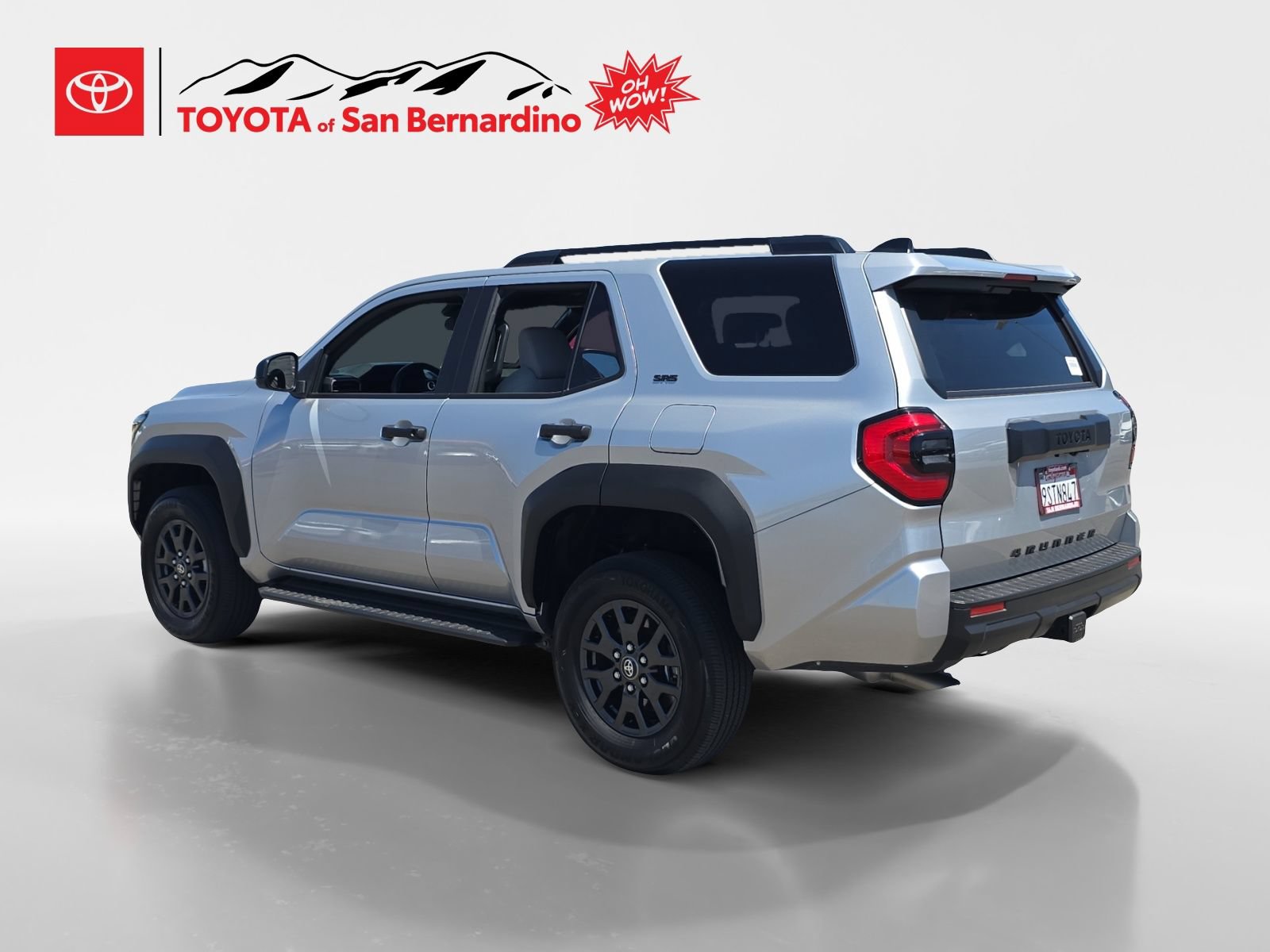 Certified 2025 Toyota 4Runner SR5 AWD/4WD image 3