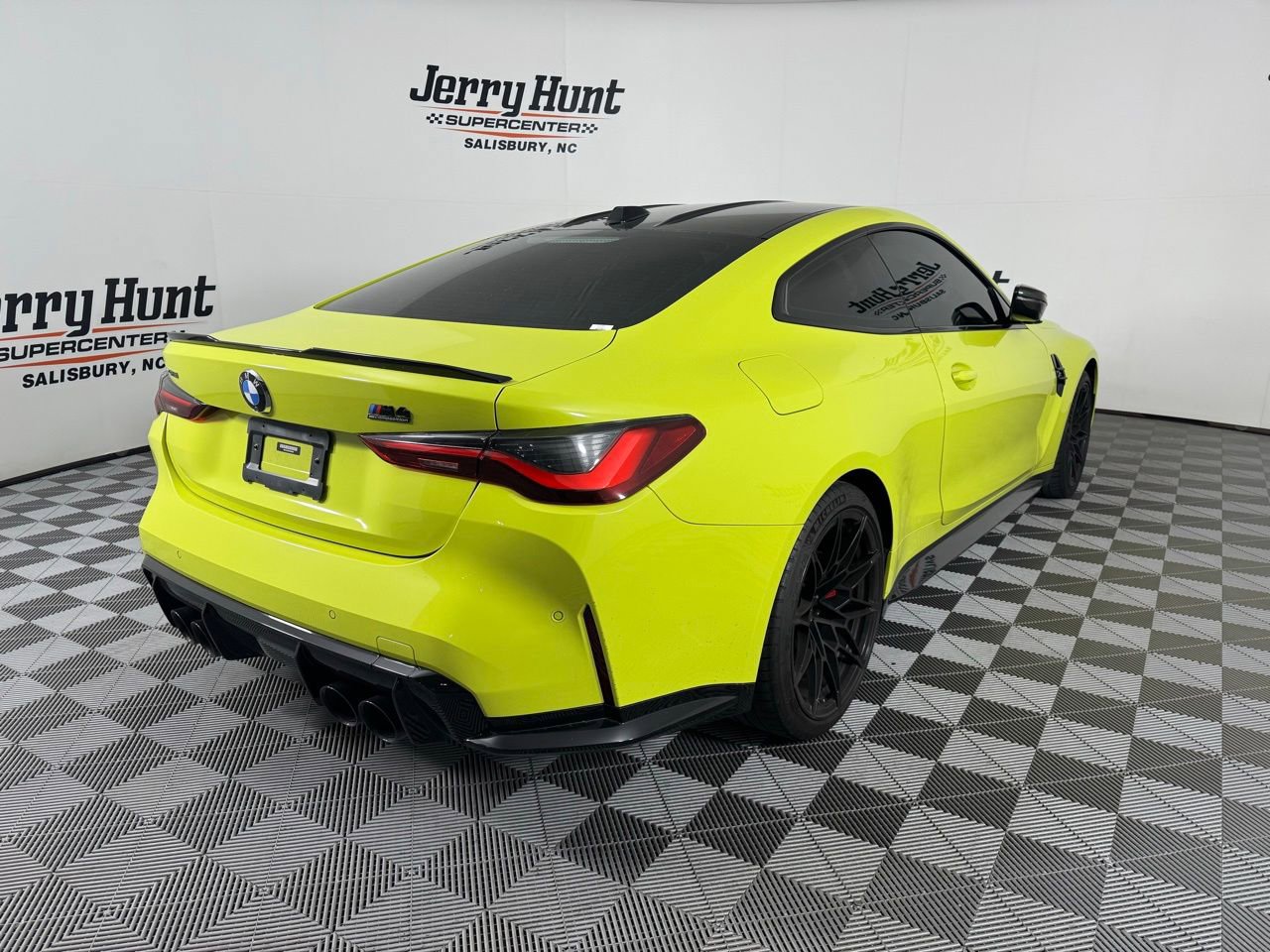 Used 2024 BMW M4 xDrive Competition w/ Executive Package AWD/4WD image 7