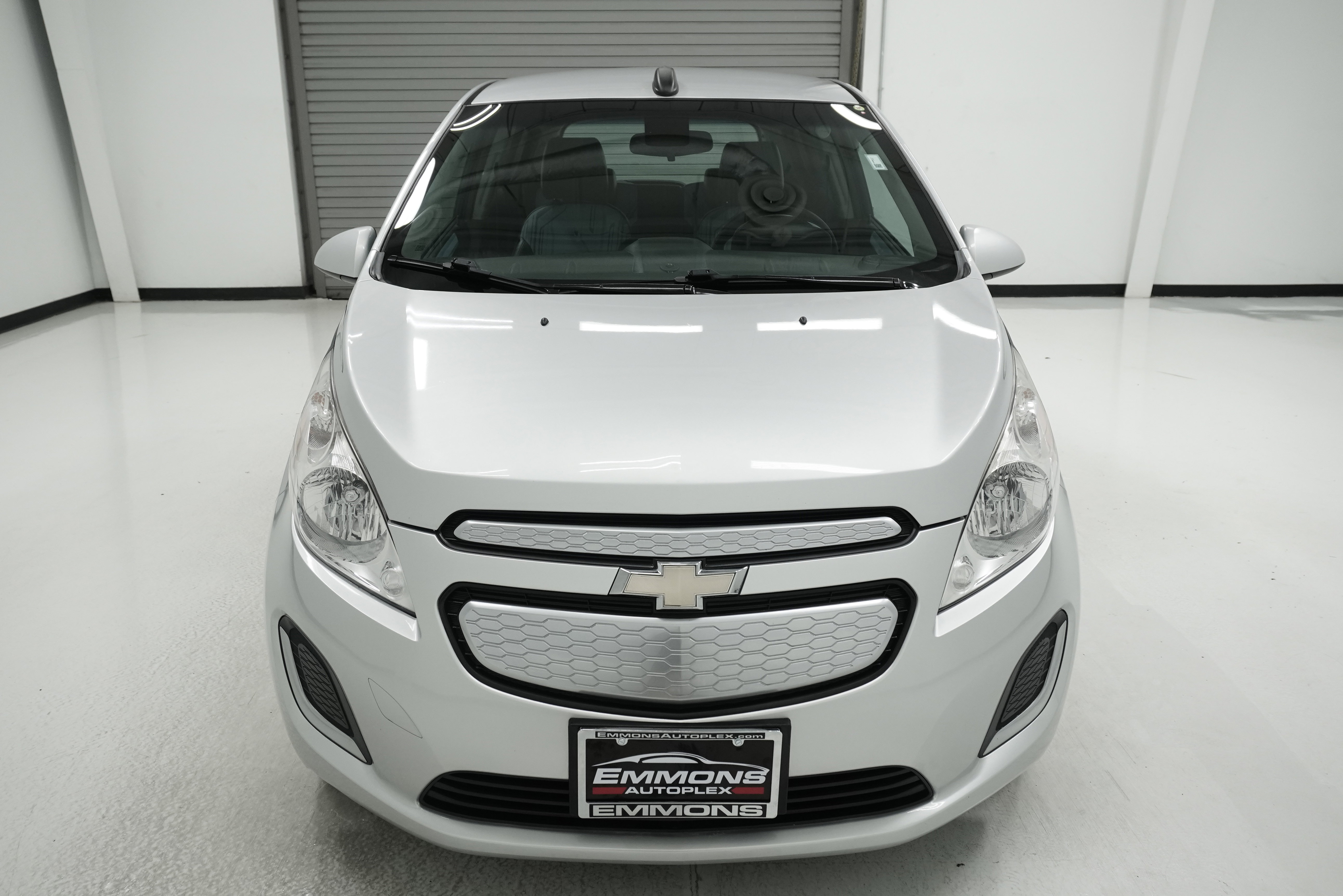 Used 2015 Chevrolet Spark LT image 2