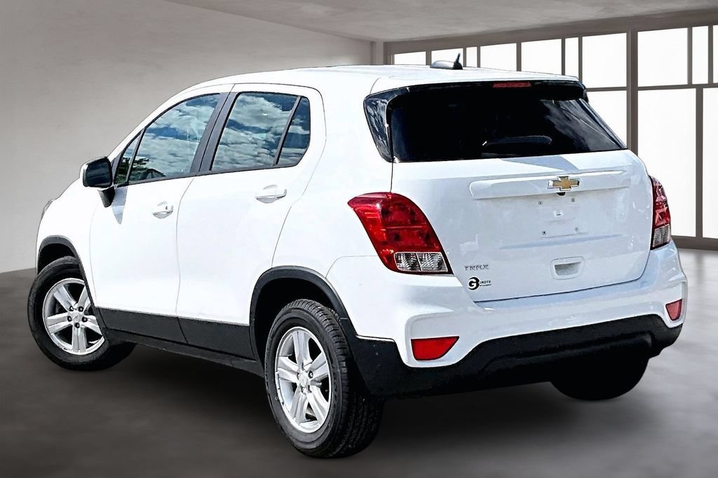 Used 2020 Chevrolet Trax LS FWD image 14