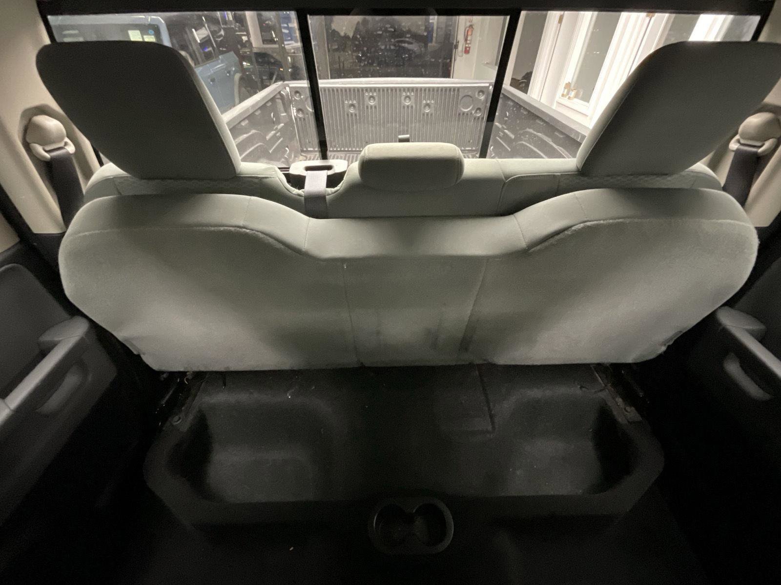 Used 2016 RAM 1500 Classic SLT image 25