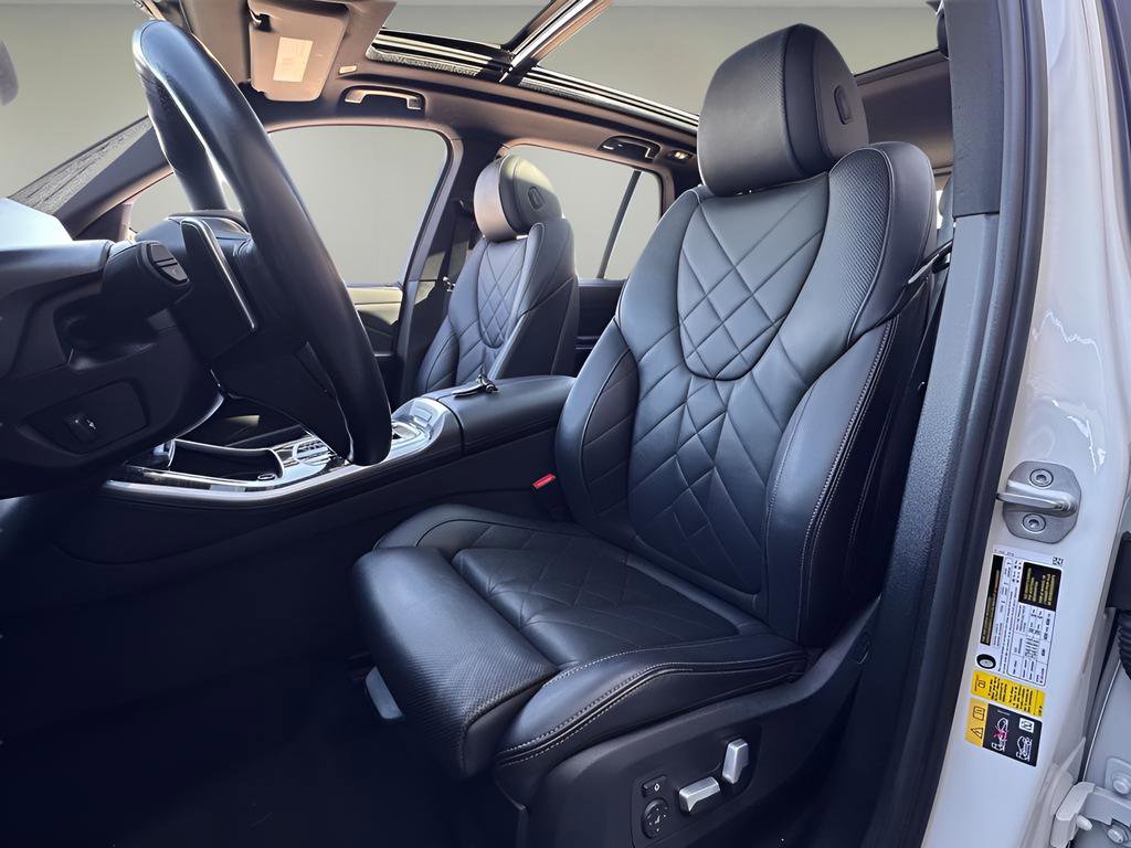 Used 2023 BMW X5 xDrive45e image 10