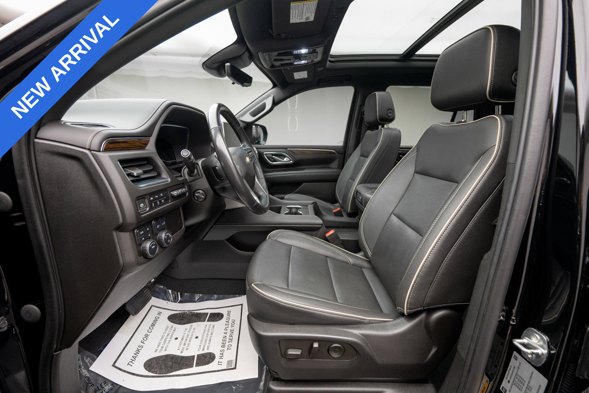 Used 2023 Chevrolet Tahoe Premier AWD/4WD image 12