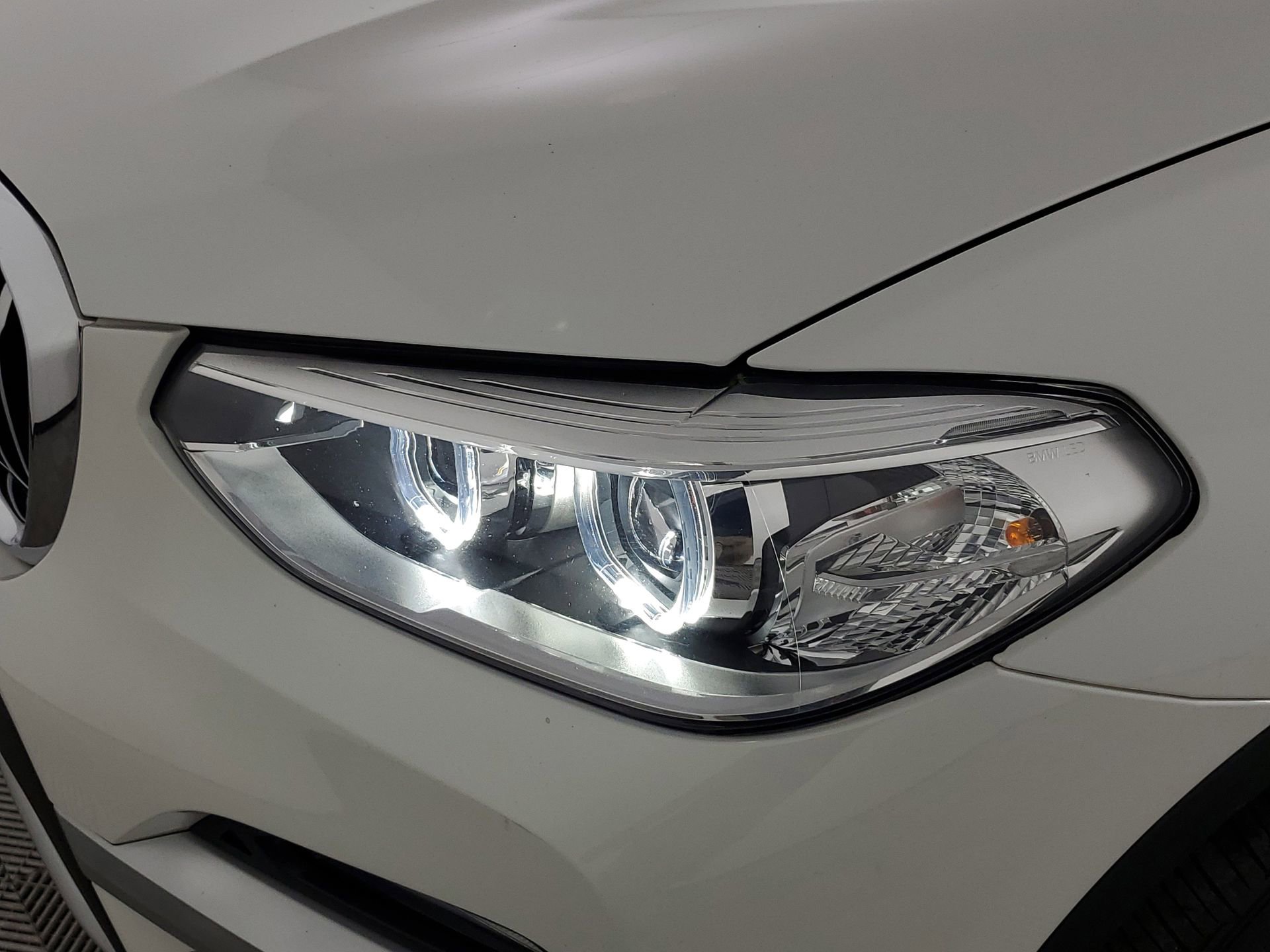 Used 2020 BMW X3 xDrive30i w/ Premium Package image 16