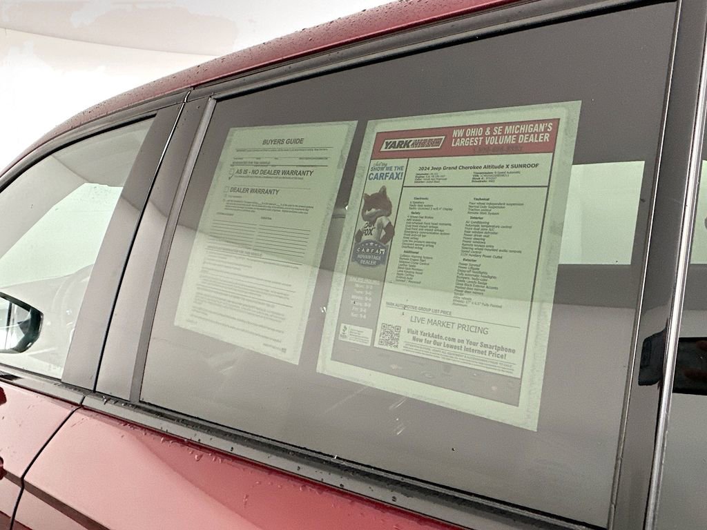 Certified 2024 Jeep Grand Cherokee Altitude image 43