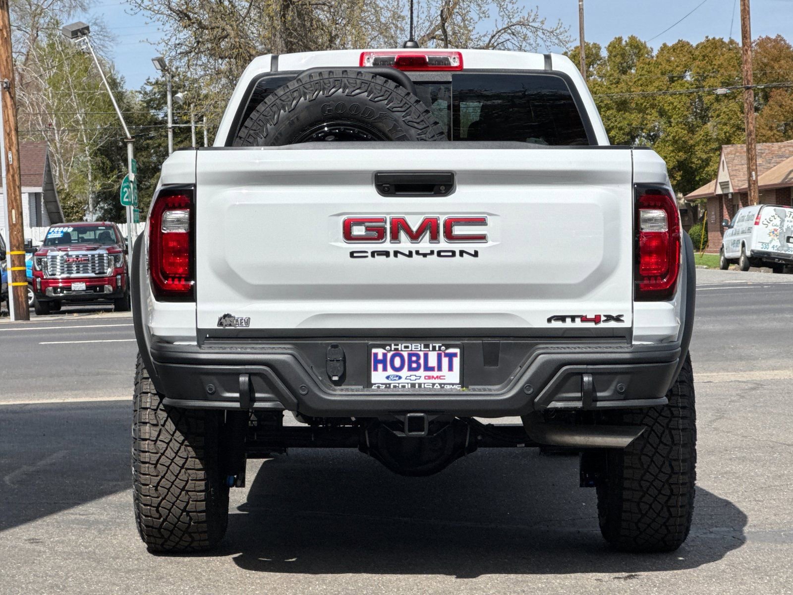 New 2024 GMC Canyon AT4X w/ AT4X AEV Edition image 4