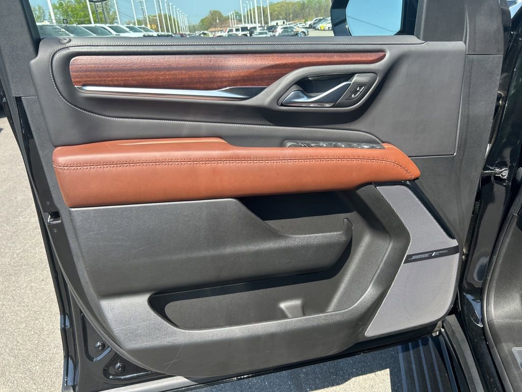 Used 2023 GMC Yukon Denali Ultimate image 28