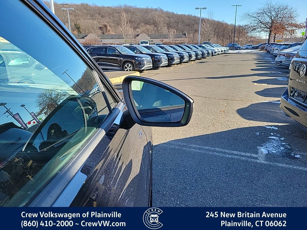 New 2026 Volkswagen Tiguan SE R-Line image 33