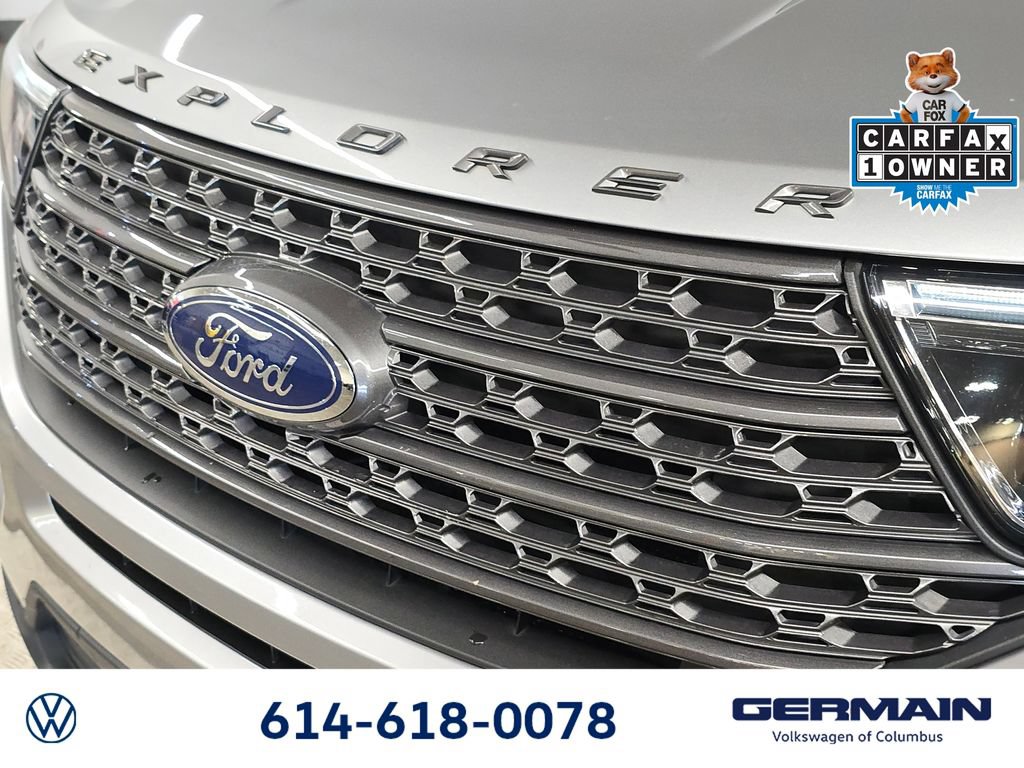 Used 2022 Ford Explorer XLT w/ Equipment Group 202A AWD/4WD image 17