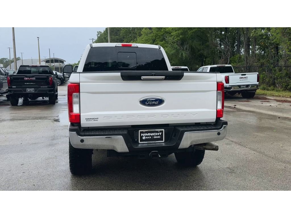 Used 2017 Ford F250 Lariat w/ Lariat Value Package image 7