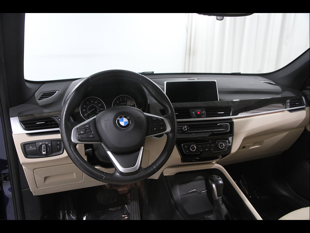 Used 2018 BMW X1 xDrive28i AWD/4WD image 6