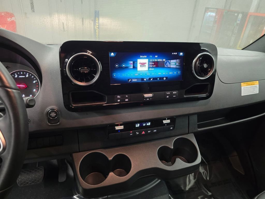 Used 2024 Mercedes-Benz Sprinter 3500 w/ Parking Package image 25
