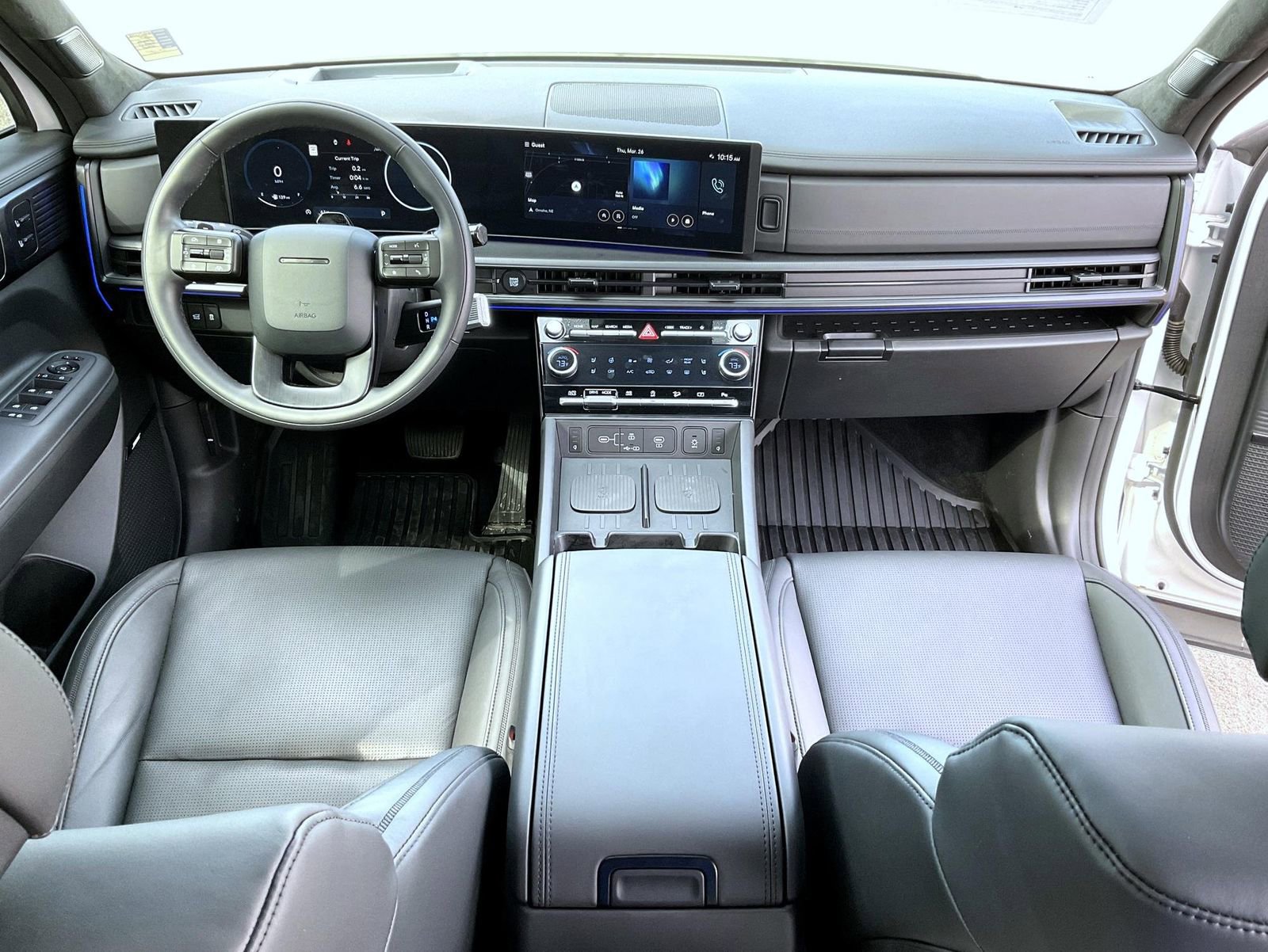 Used 2025 Hyundai Santa Fe Calligraphy image 12