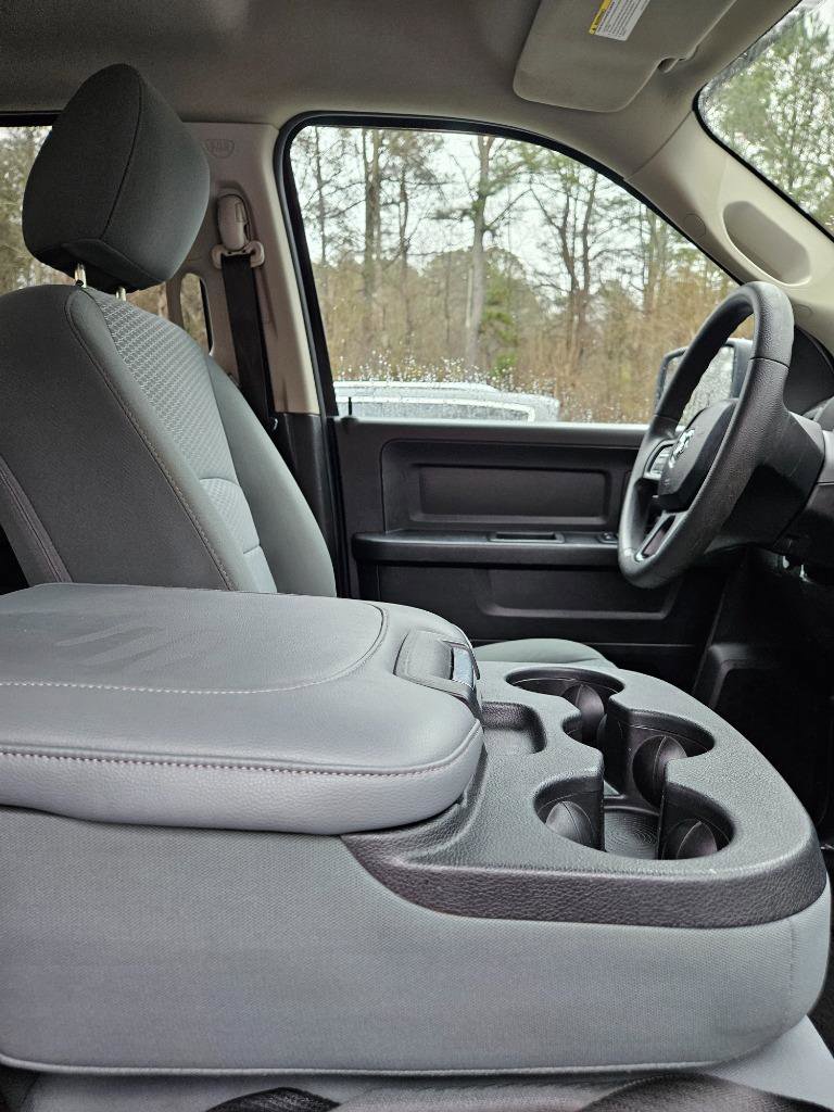 Used 2019 RAM 1500 Tradesman w/ Tradesman SXT Package image 39