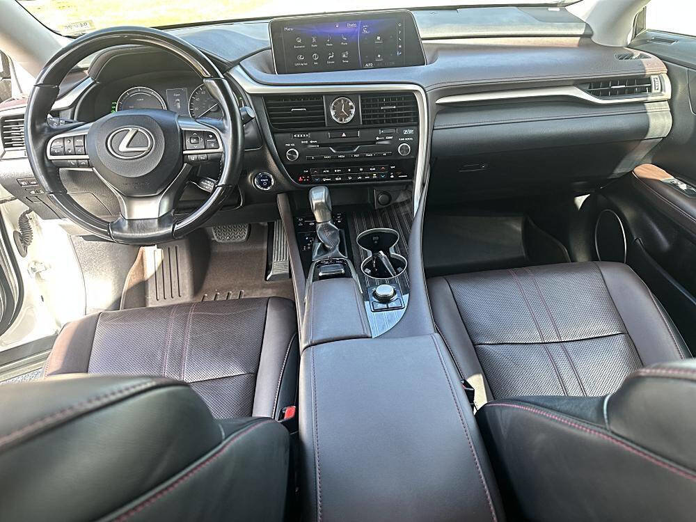Used 2018 Lexus RX 450hL Luxury w/ Accessory Package image 11
