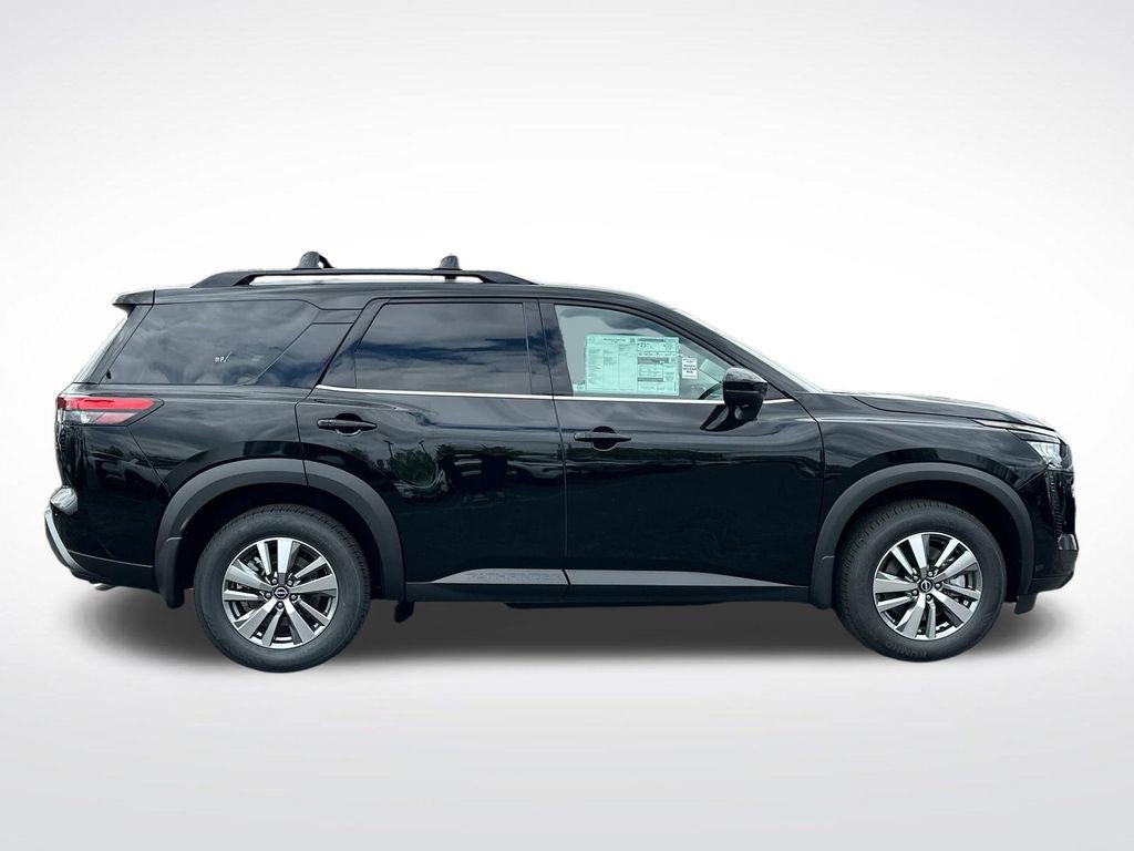 New 2026 Nissan Pathfinder SL AWD/4WD image 6