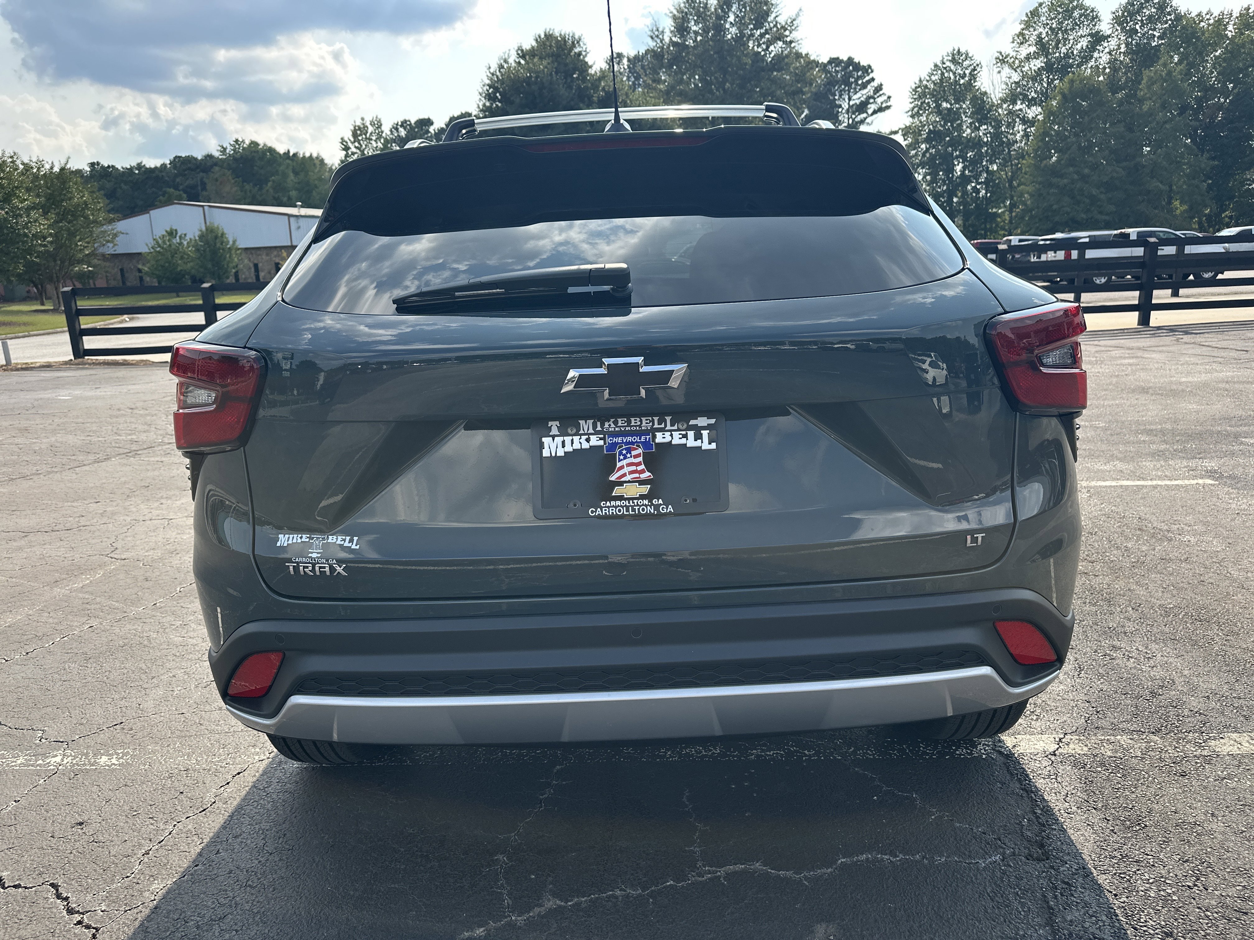 New 2026 Chevrolet Trax LT w/ Driver Confidence Package FWD image 8