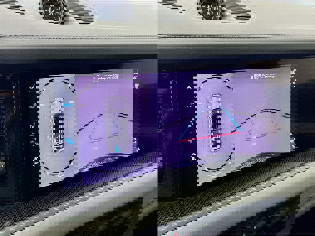 New 2026 Porsche Cayenne S image 22