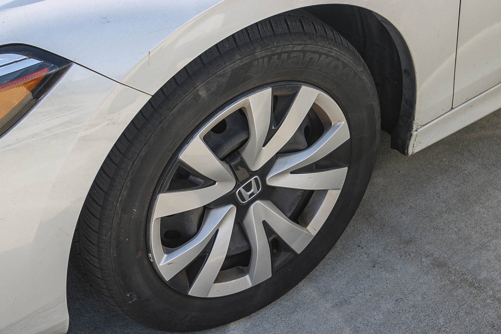 Used 2023 Honda Civic LX image 8