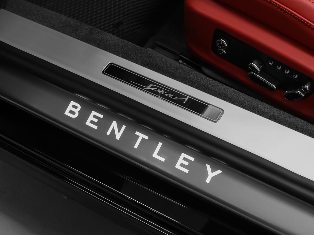 Used 2024 Bentley Continental GT Mulliner AWD/4WD image 39