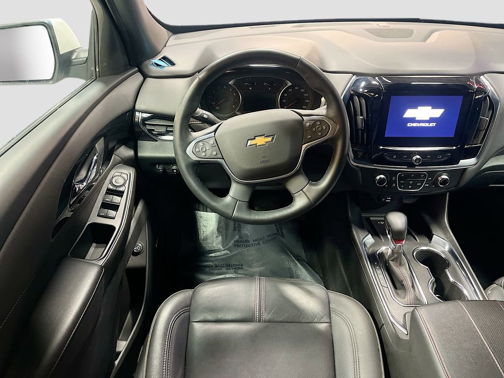 Used 2023 Chevrolet Traverse RS image 24