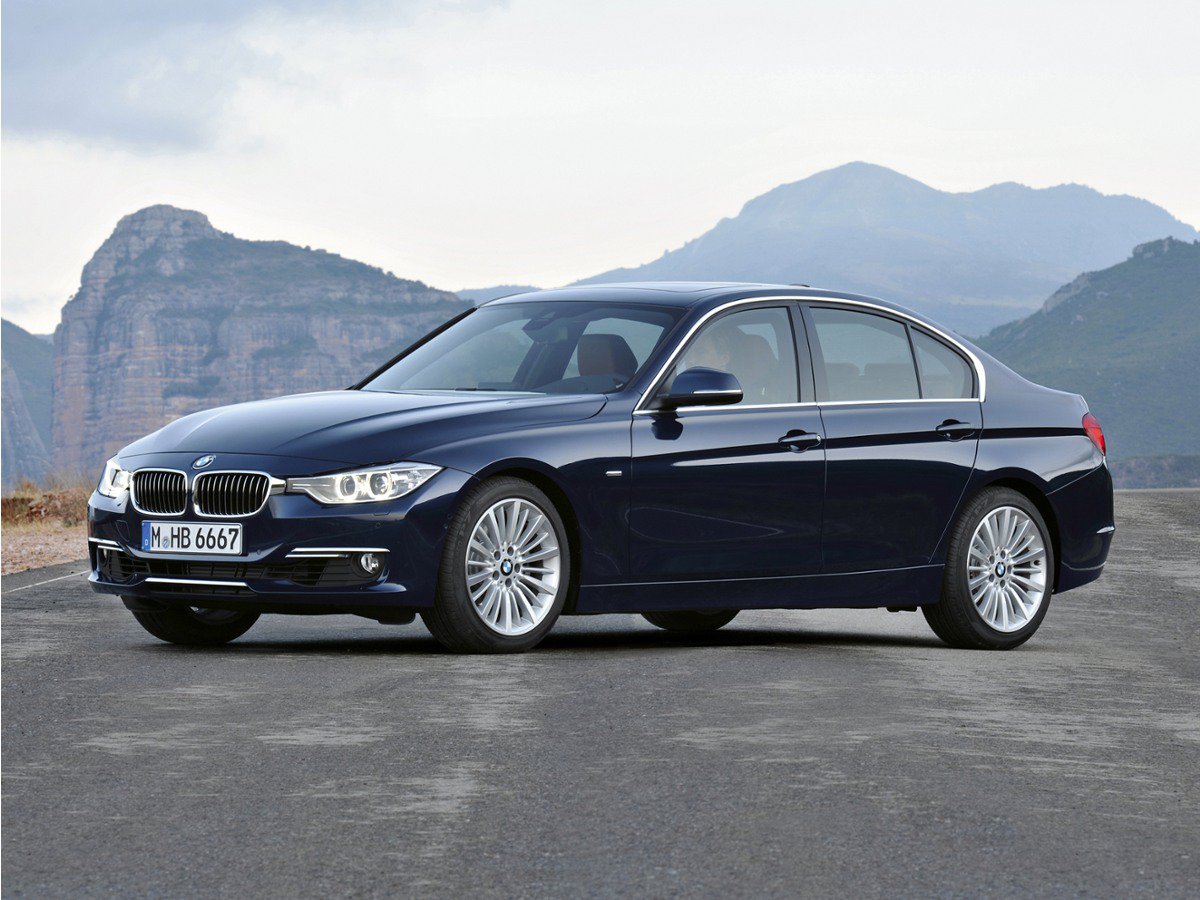Used 2014 BMW 320i xDrive Sedan AWD/4WD image 1