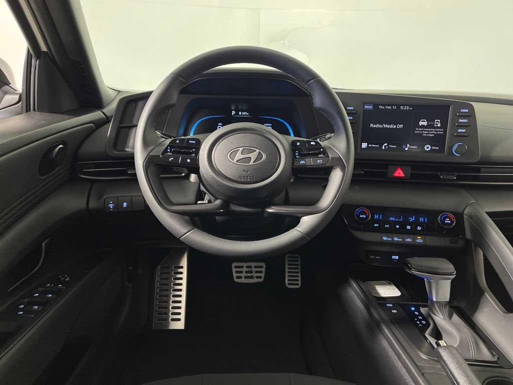 New 2026 Hyundai Elantra Sport FWD image 15