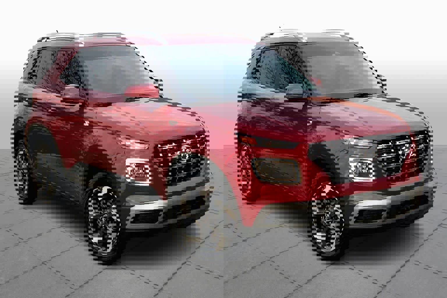 Certified 2025 Hyundai Venue Limited image 2