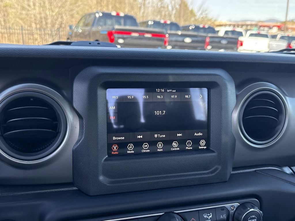 Used 2022 Jeep Gladiator Sport w/ Trailer Tow Package image 29