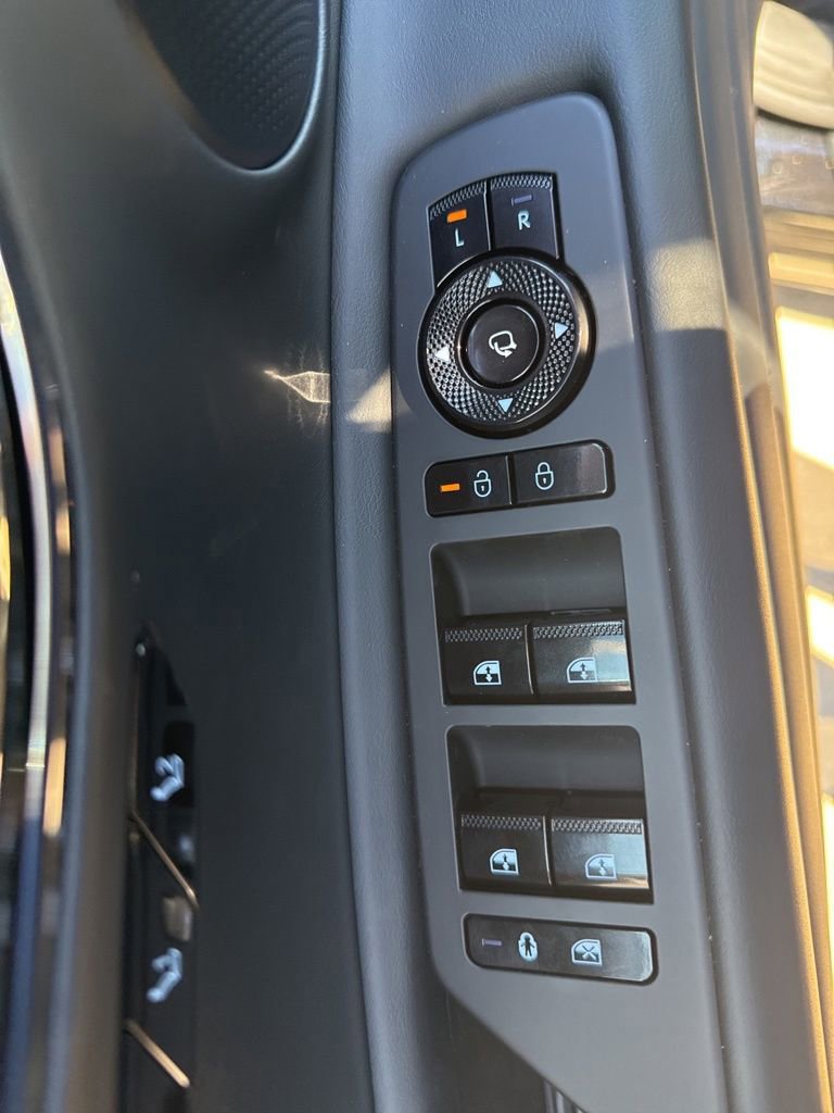 New 2026 Genesis GV80 3.5T Prestige image 17