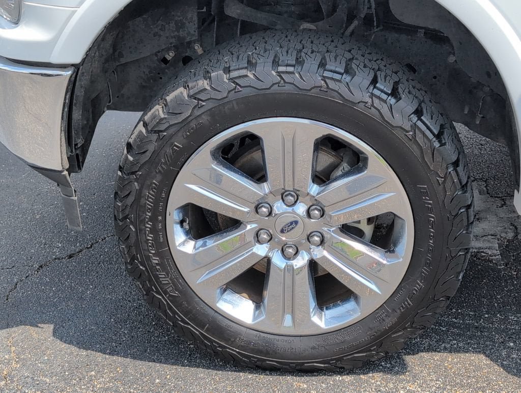 Used 2018 Ford F150 Lariat w/ Equipment Group 502A Luxury AWD/4WD image 12