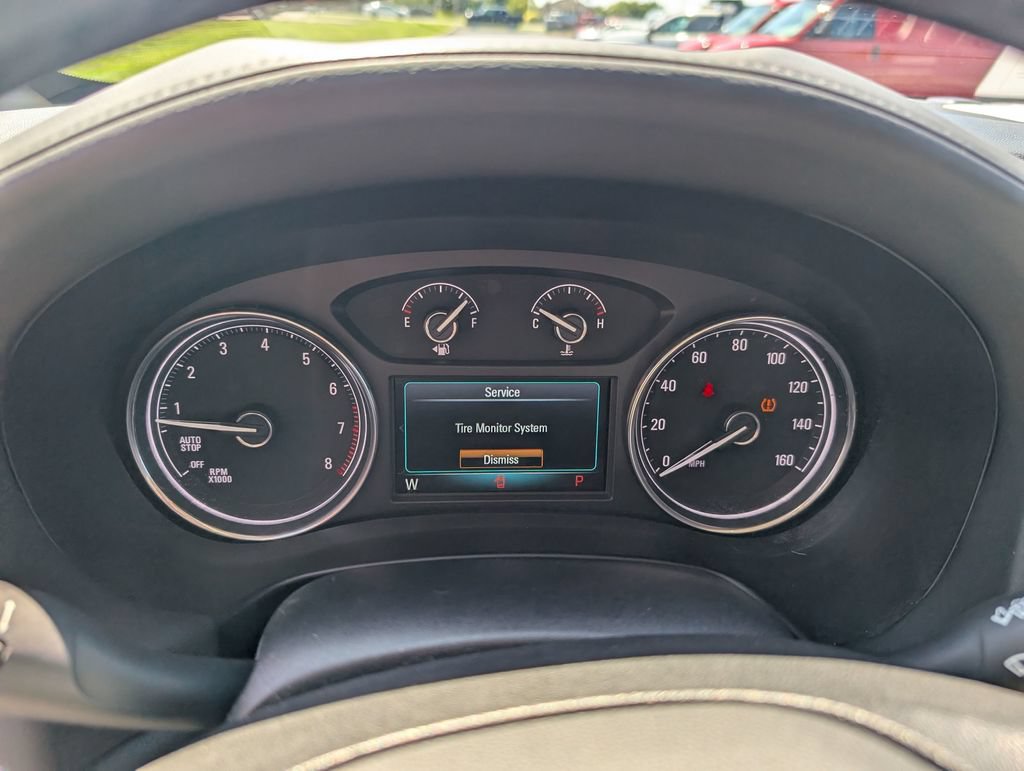Used 2018 Buick Enclave Premium AWD/4WD image 18