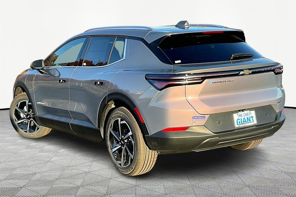 New 2026 Chevrolet Equinox EV LT image 3