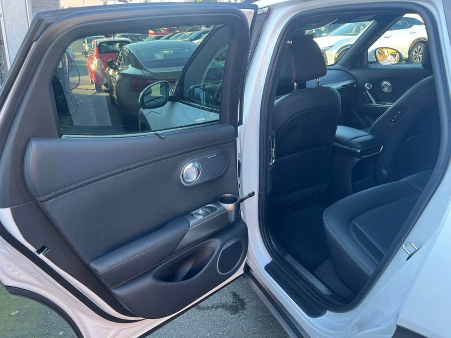 Used 2023 Genesis GV60 Advanced image 55