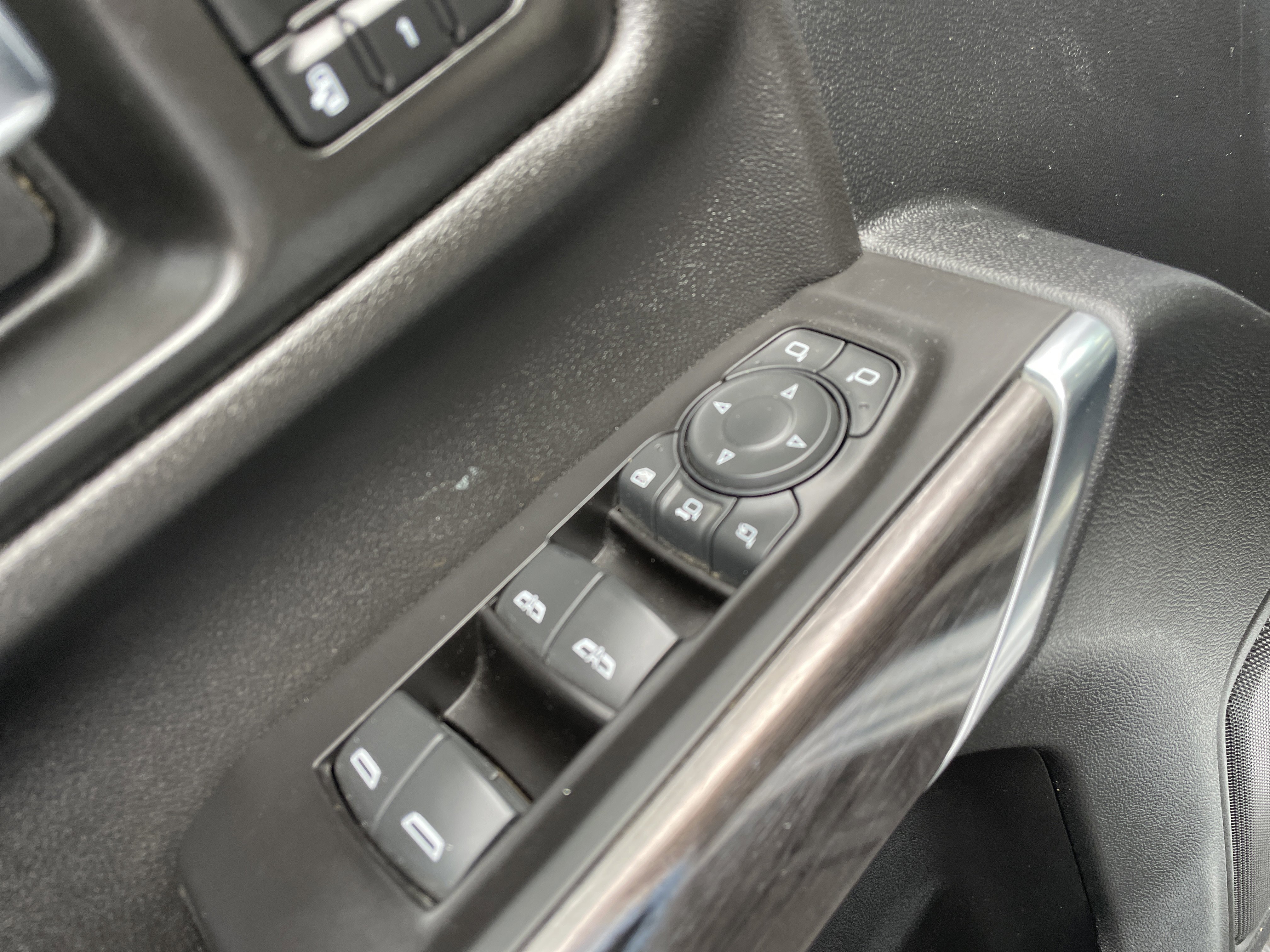 Used 2021 Chevrolet Silverado 3500 LTZ w/ LTZ Premium Package AWD/4WD image 21