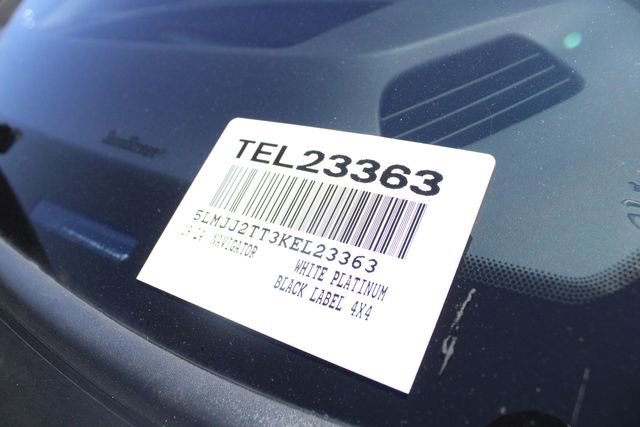 Used 2019 Lincoln Navigator Black Label w/ Cargo Package AWD/4WD image 39