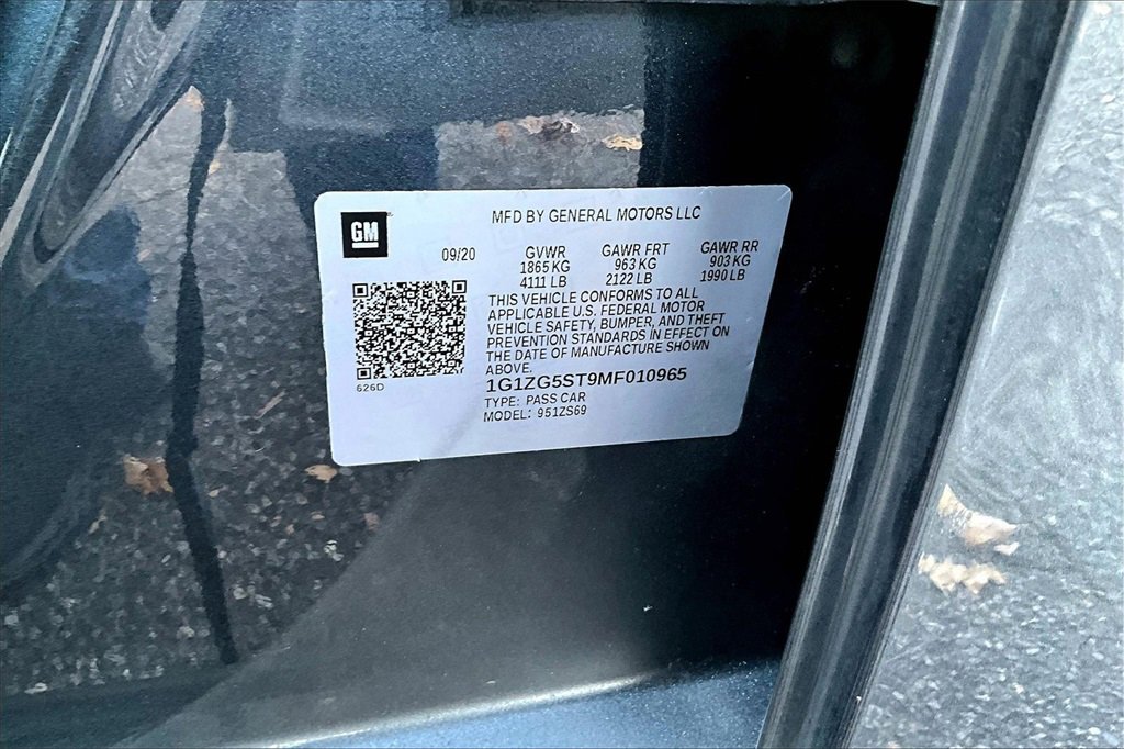 Certified 2021 Chevrolet Malibu RS w/ LPO, Floor Liner Package image 17