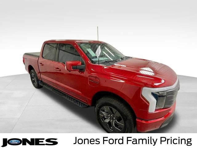 New 2023 Ford F150 Lightning Lariat w/ Equipment Group 511A High image 2