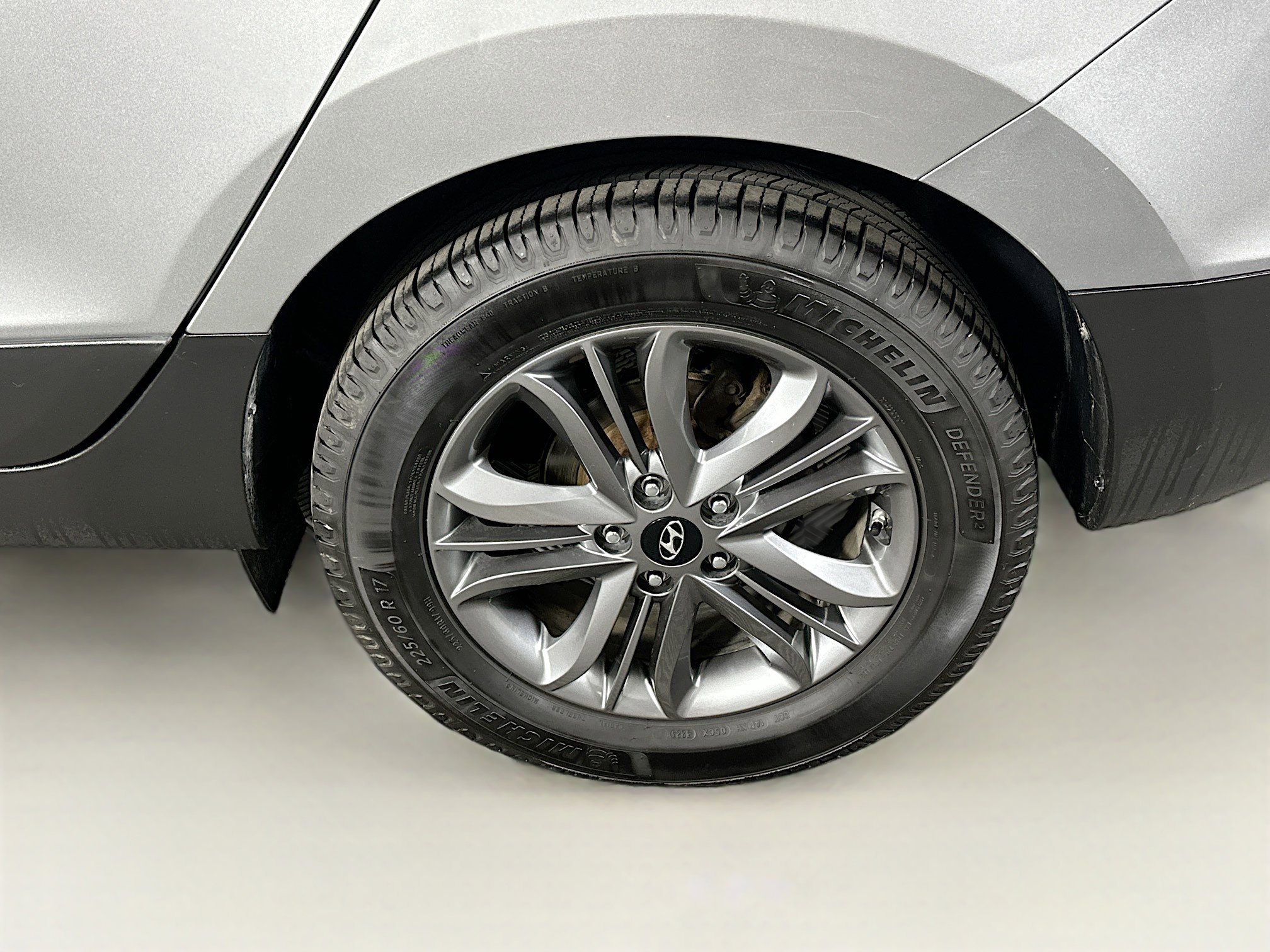 Used 2015 Hyundai Tucson SE image 11