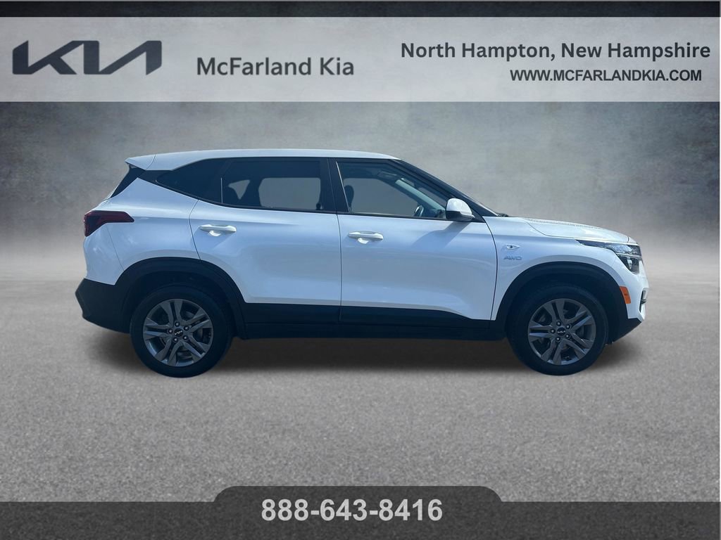 Used 2022 Kia Seltos LX AWD/4WD image 7