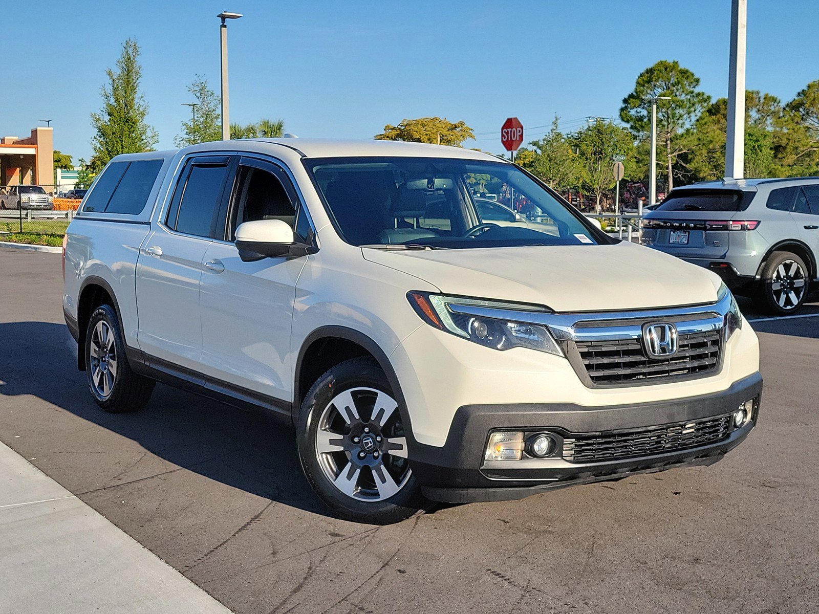 Used 2017 Honda Ridgeline RTL-T image 1
