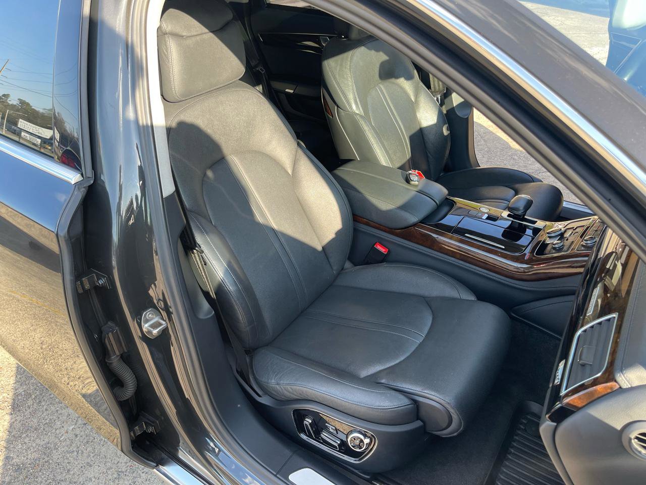 Used 2016 Audi A8 L 3.0T w/ Executive Package image 18